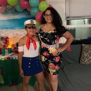 Meet your Posher, Dolyn